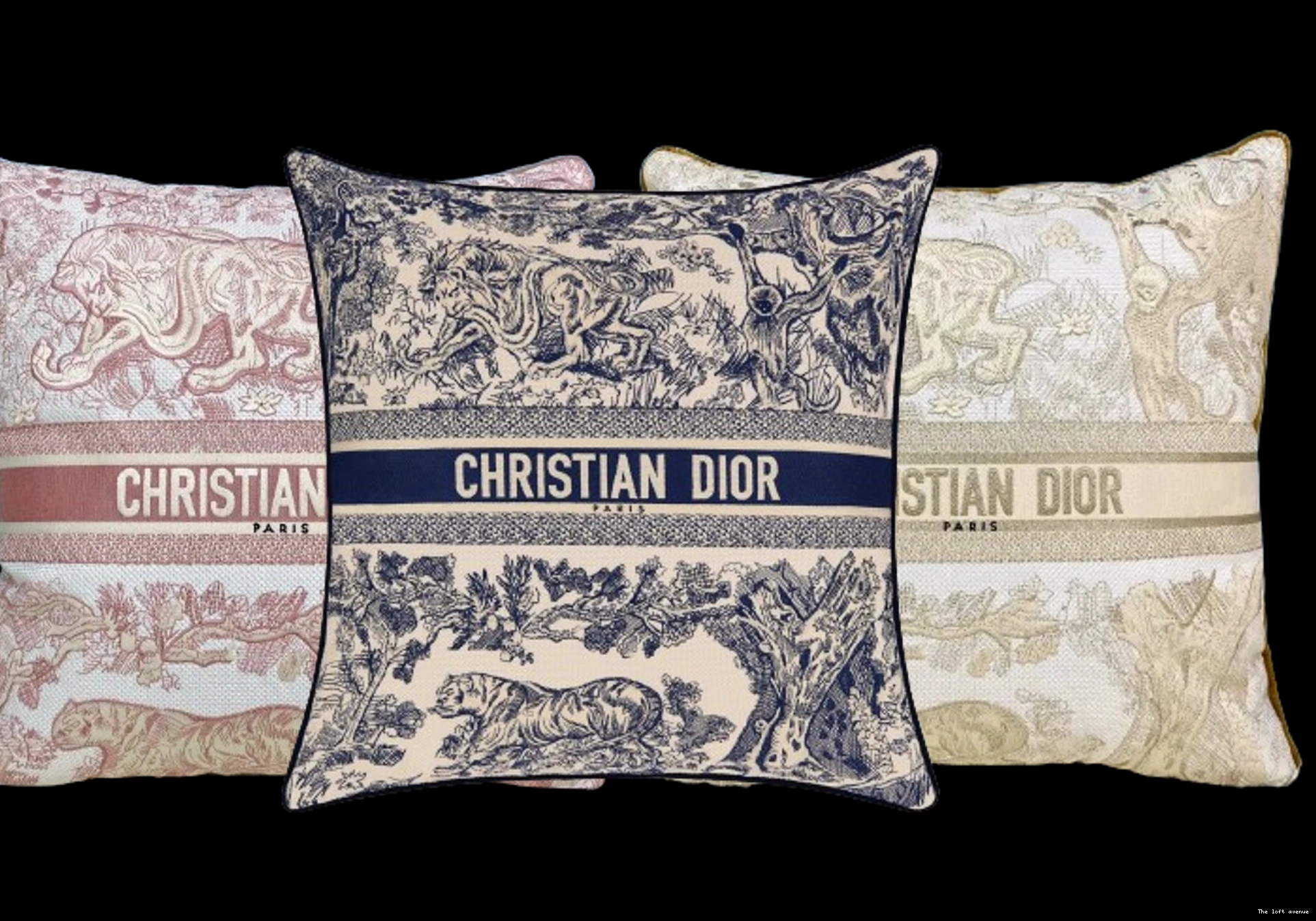 CHRISTIAN PILLOW 3.0 THROW 0816